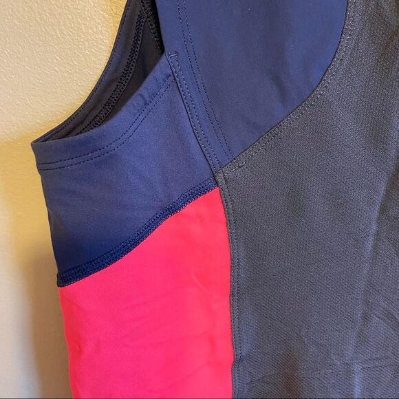 Lululemon Trail Bound color block v neck tank - Picture 5 of 7